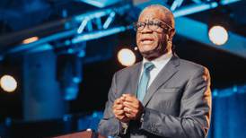 Mukwege om att ställa upp i presidentvalet: Jag ber fortfarande och inväntar Gud