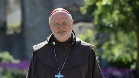Kardinalen Anders Arborelius firas i direktsändning