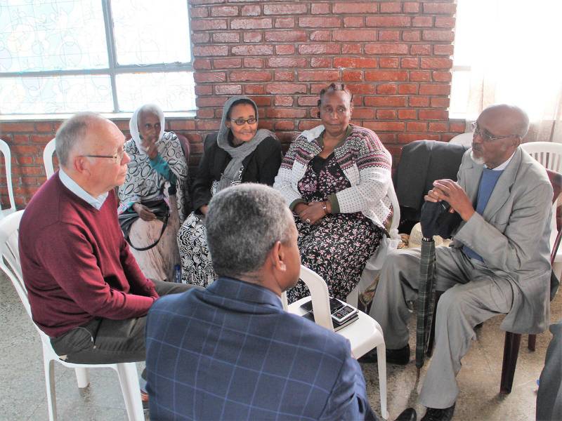 Etiopien 2018: EELC:s generalsekreterare Dawit Tufa och Bengt Hjort intervjuar veteraner i samband med seminariet i Addis Abeba.