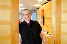 Biskopen genomför specialvistiation – på grund av prästbrist