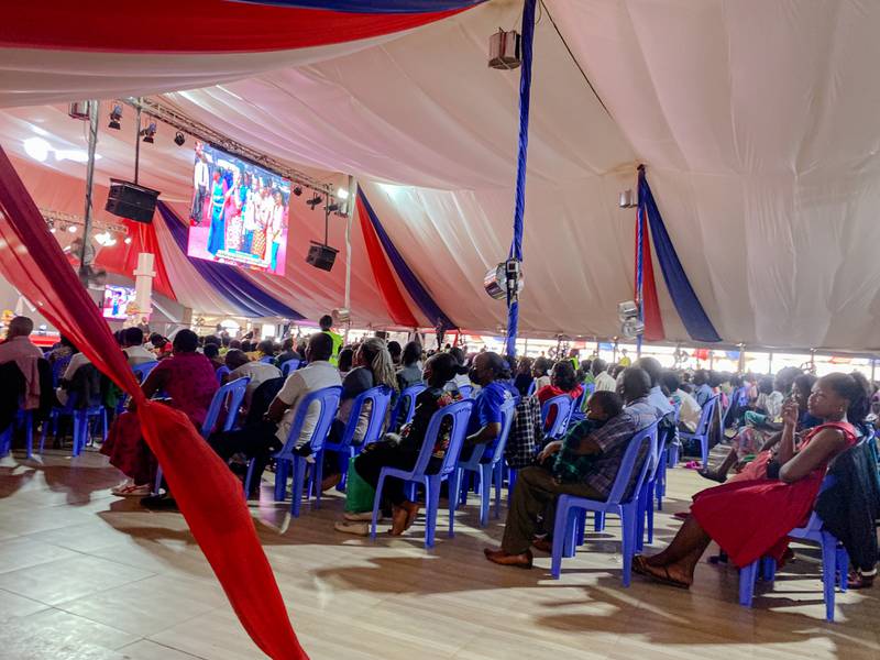Dagen besöker megakyrkan Jesus Teaching Ministry och den kontroversielle pastorn Peter Manyuru i Nairobi i Kenya.