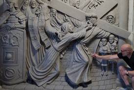 Konstnär byggde Jesu korsvandring vid Disney World