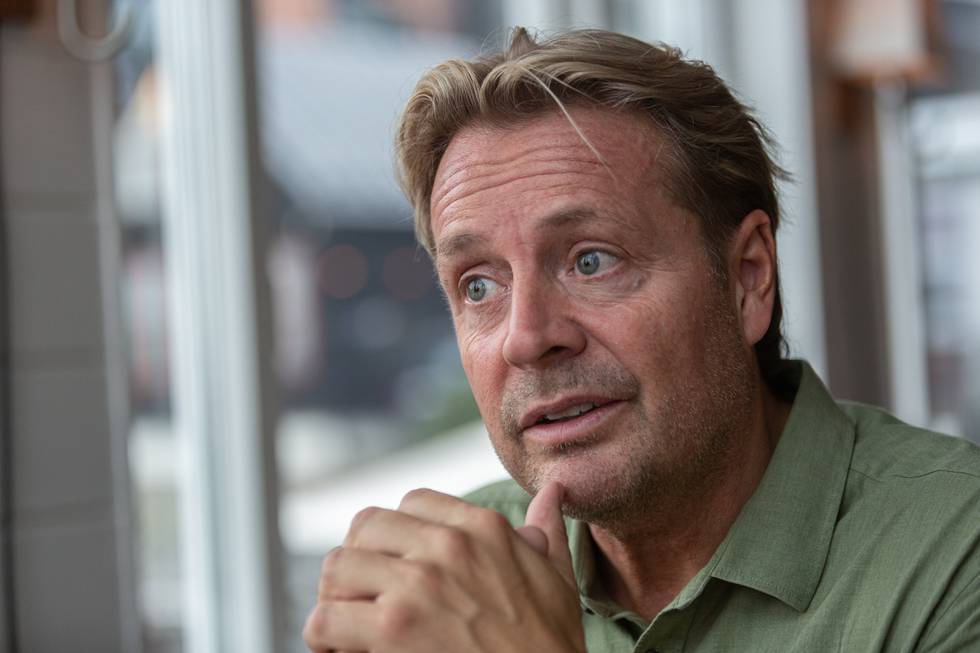 Runar Sögaard i intervju med reporter Urban Thoms.