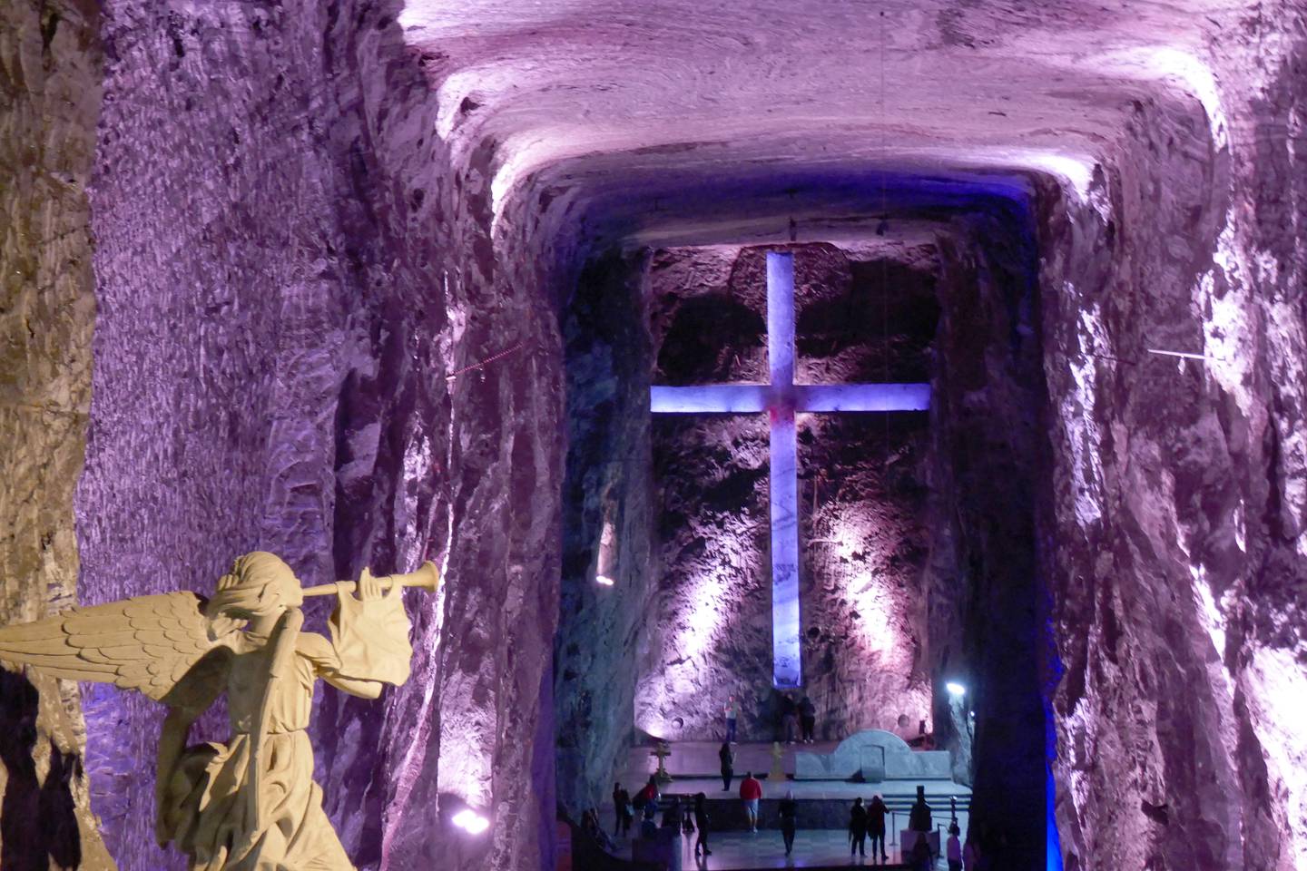 Katedralen i Zipaquirás saltgruva i Colombia är belägen cirka 200 meter under marken.