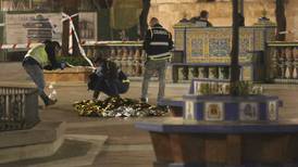 Man med machete attackerade kyrkobesökare i Spanien