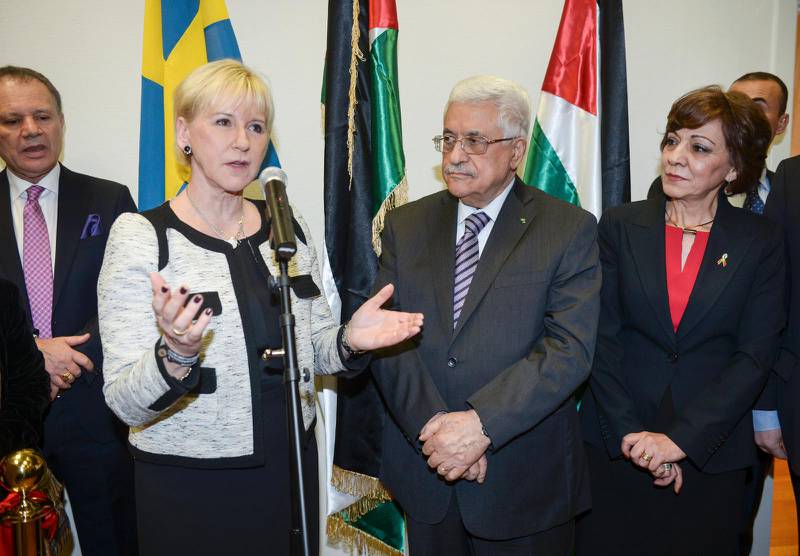 Utrikesminister Margot Wallström och Palestinas president Mahmoud Abbas 2015.