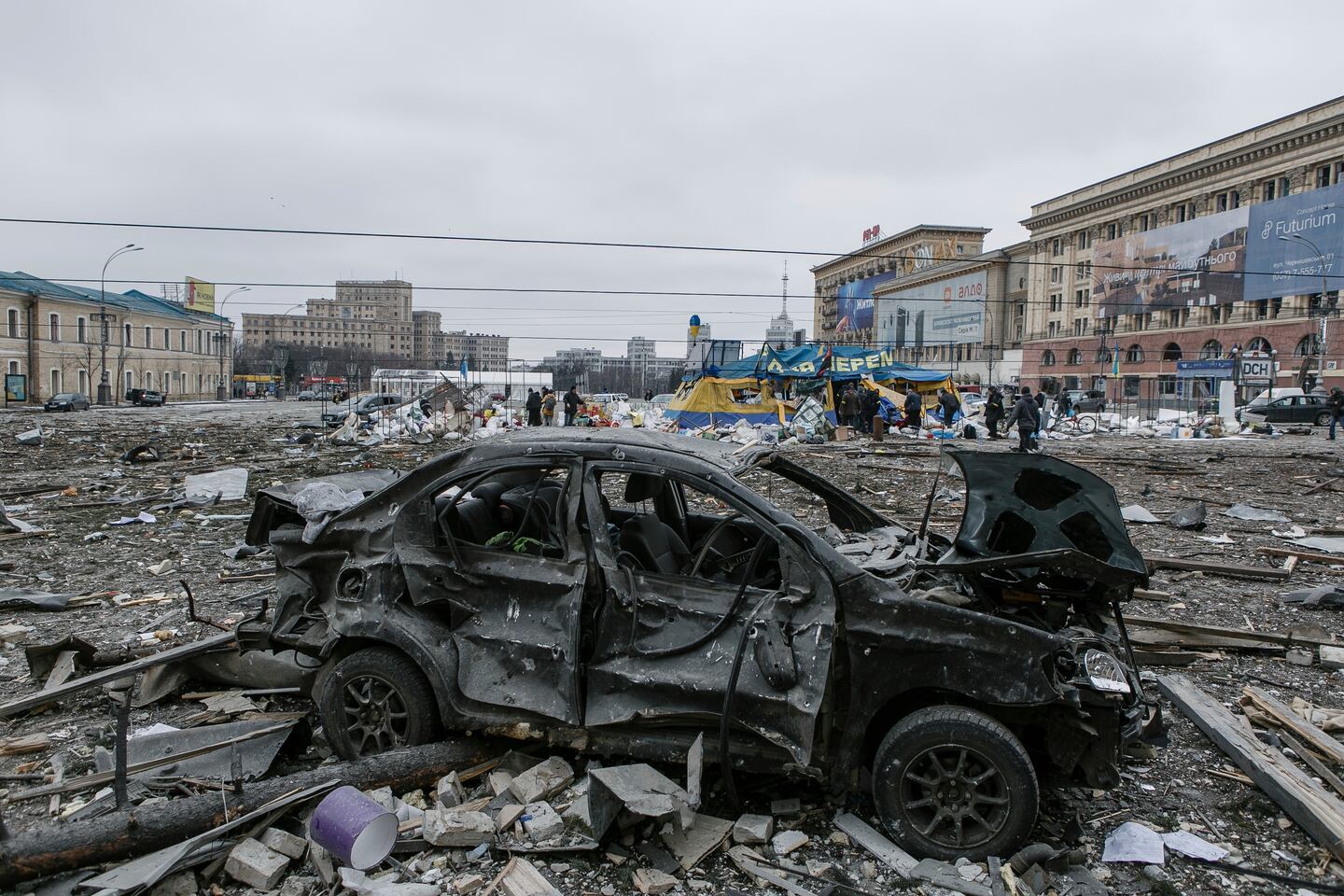 Bombat torg i Kharkiv, Ukraina.