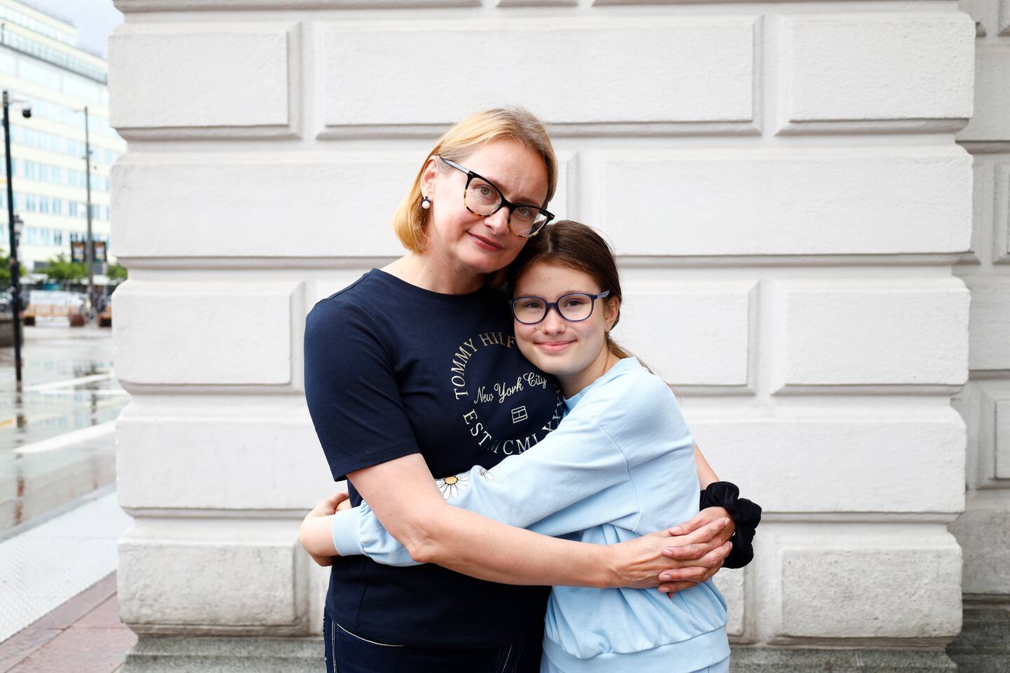 Elena Hrytsenko med sin dotter Anna.