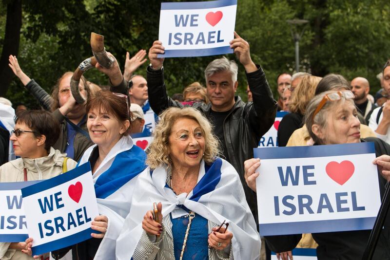 Israelhyllning.