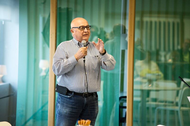 Clarence Olsson,Dream Center i Los Angeles, gästade även invigningen.