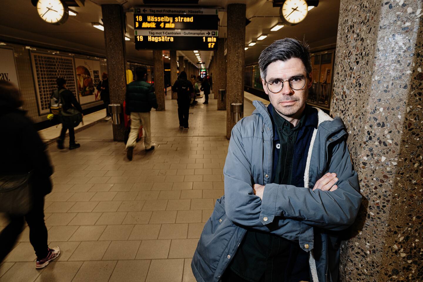 Teologen Joel Halldorf är aktuell med boken "Bokens folk – En civilisationshistoria från papyrus till pixlar".
Tidningen Dagen träffade Joel i Stockholms tunnelbana för en intervju.