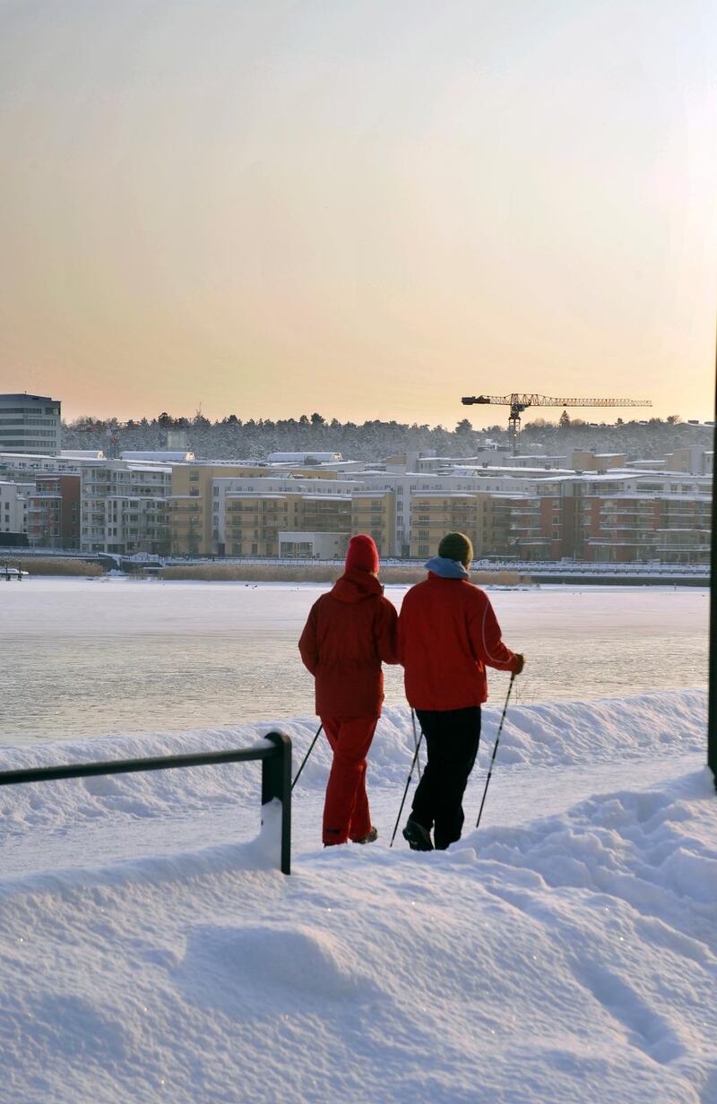 Fysisk aktivitet gör inte bara hjärnan mer effektiv och motverkar sjukdomar, det ger också bättre sömn med kortare insomnande och färre uppvaknanden. Och tro det eller ej – fysisk aktivitet föryngrar huden på en nivå som inga antirynk-preparat kommer i närheten av. 