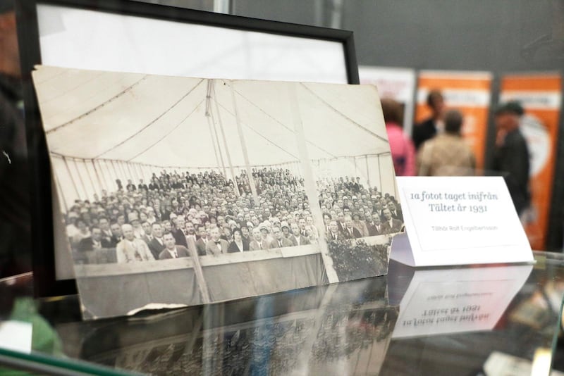 Foto inifrån mötestältet under Lapplandsveckan 1931.