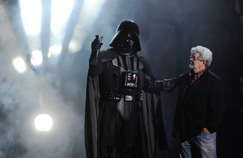 Darth Vader och Star Wars-regissören George Lucas.