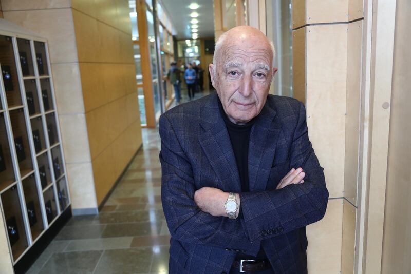 Leif Silbersky återvänder ständigt till rättsstatens principer, om att varje människa har rätt till ett försvar.