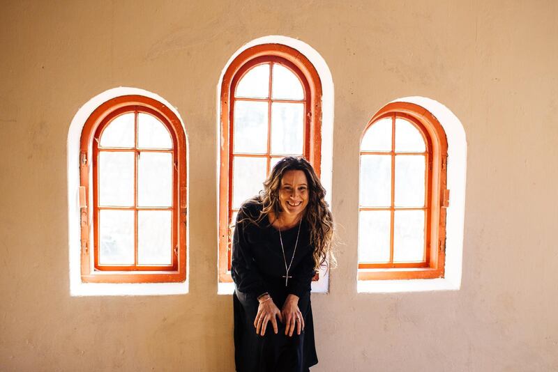 ”Jag vill inte ge mig in i debatten om musik i kyrkan, men jag tror att vi måste ha respekt för att vi har olika preferenser, olika hjärtespråk när det gäller att lovsjunga”, säger skivaktuella Maria Gustin Bergström.