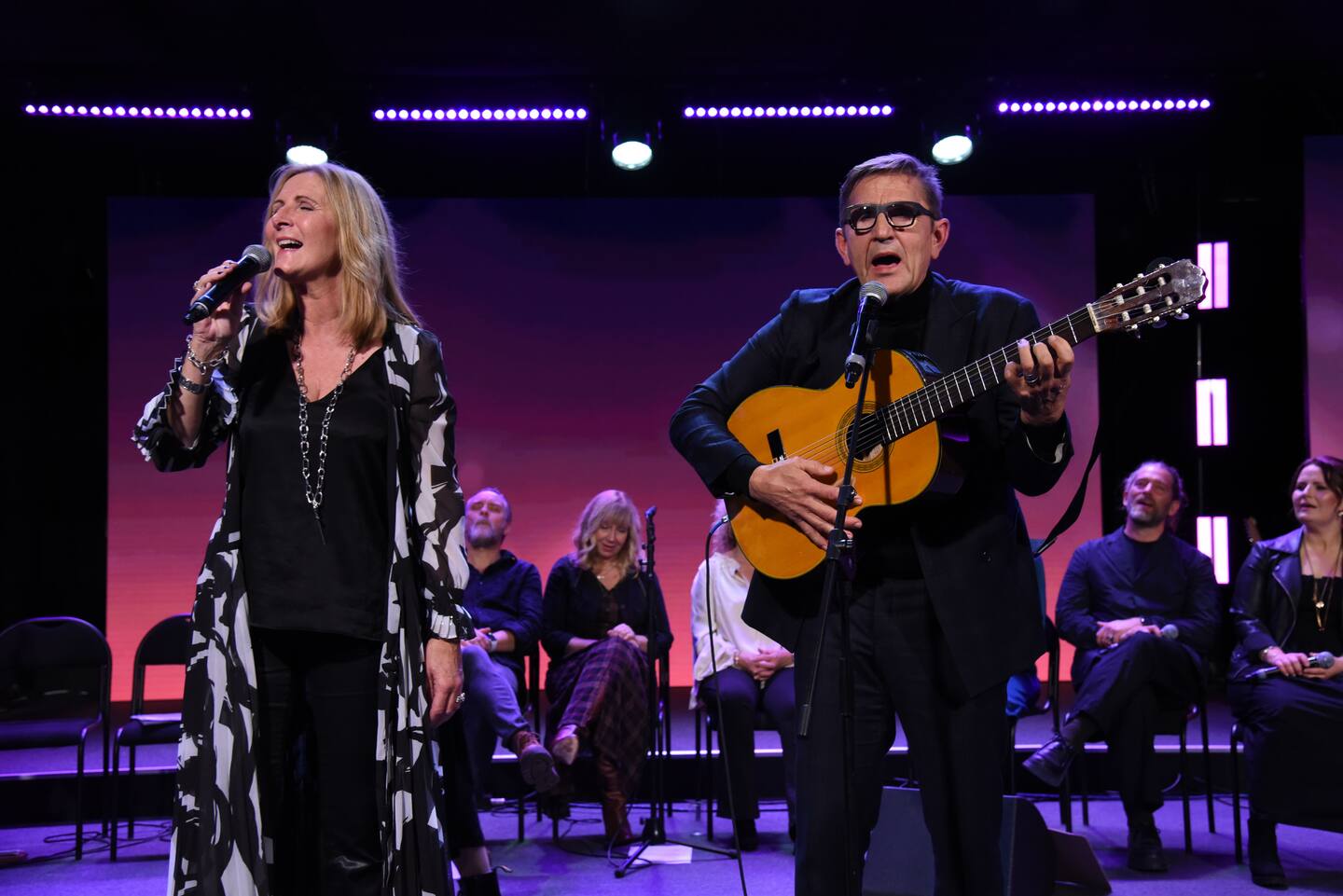 Carina och Urban Ringbäck medverkade på Minns du sången-konsert på Hillsong i Arlanda stad 15 oktober 2021 som även sändes via TBN.