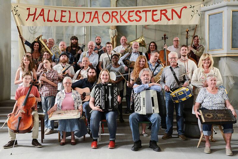 ”Så ock på jorden”.