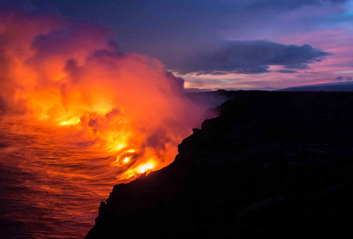 brinnande lava