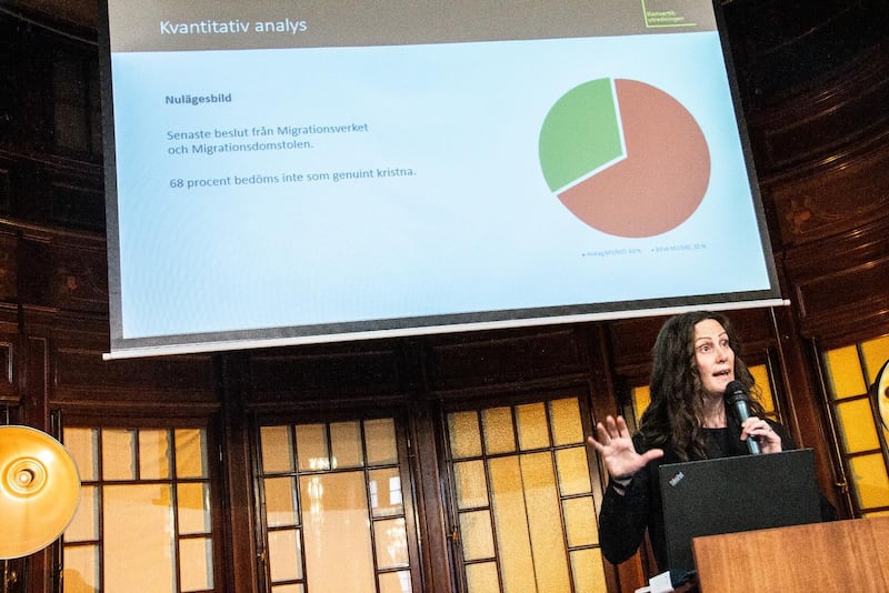 Maria Gustin Bergström presenterar frikyrkornas konvertitutredning