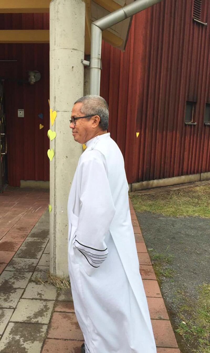 – Jag är väldigt glad och lycklig över detta initiativ, säger kyrkoherden Nelson Caserial, som fick sin kyrka kärleksbombad.