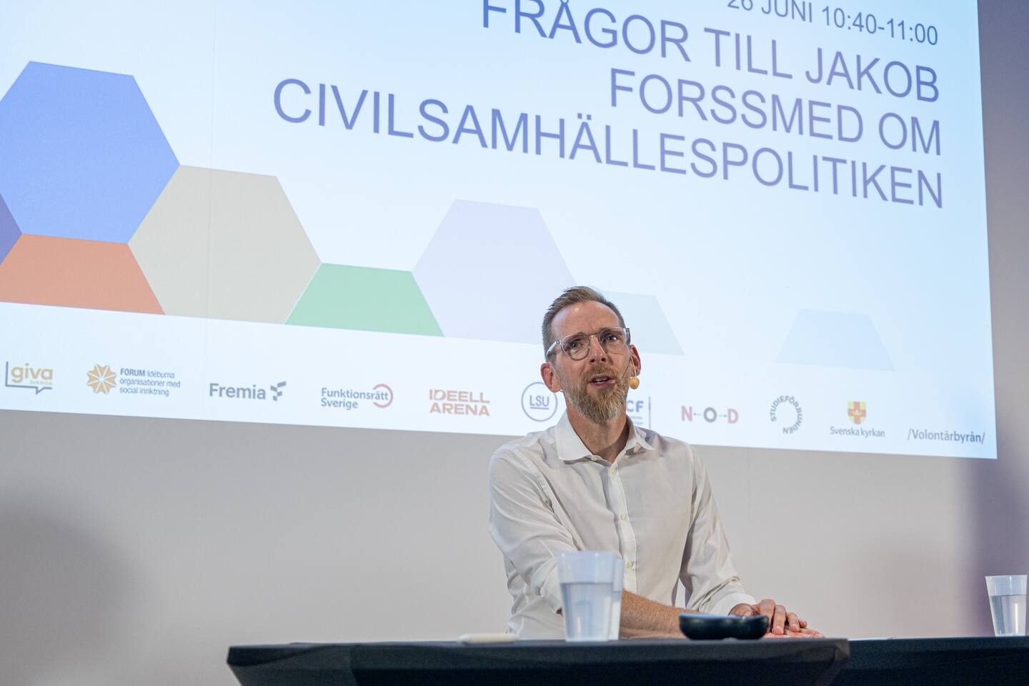 Almedalen 2024: Frågor till Jakob Forssmed om Civilsamhällespolitiken.