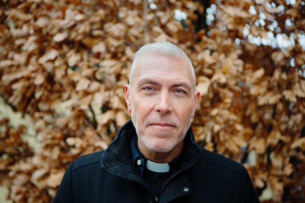 Tidigare United-pastorn Magnus Persson och numera EFS-prästen berättar om sin andliga resa.