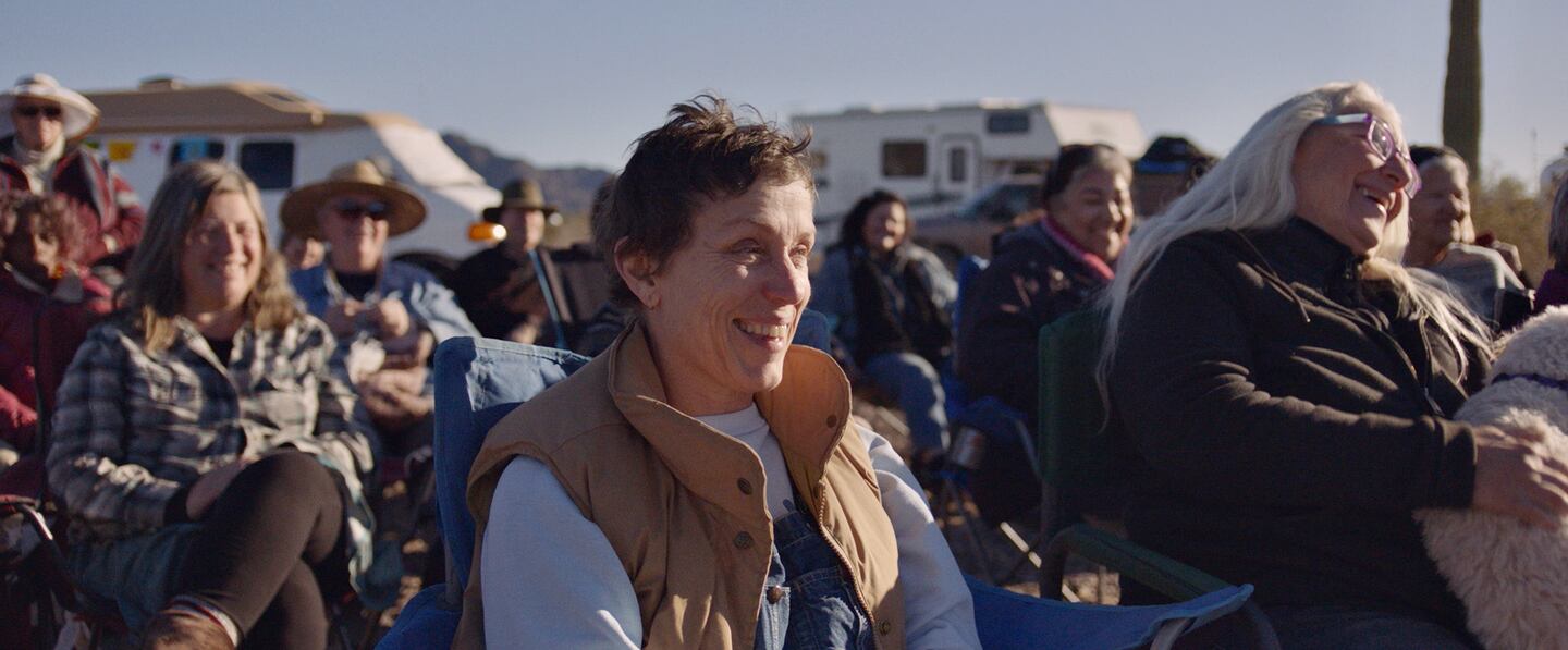Frances McDormand i filmen "Nomadland".