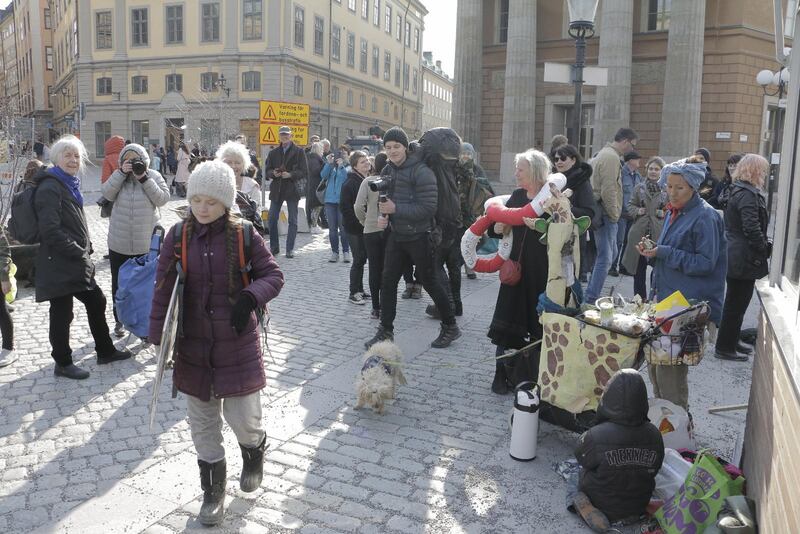I CENTRUM. Greta Thunberg får hela tiden blickar och kameror riktade mot sig.