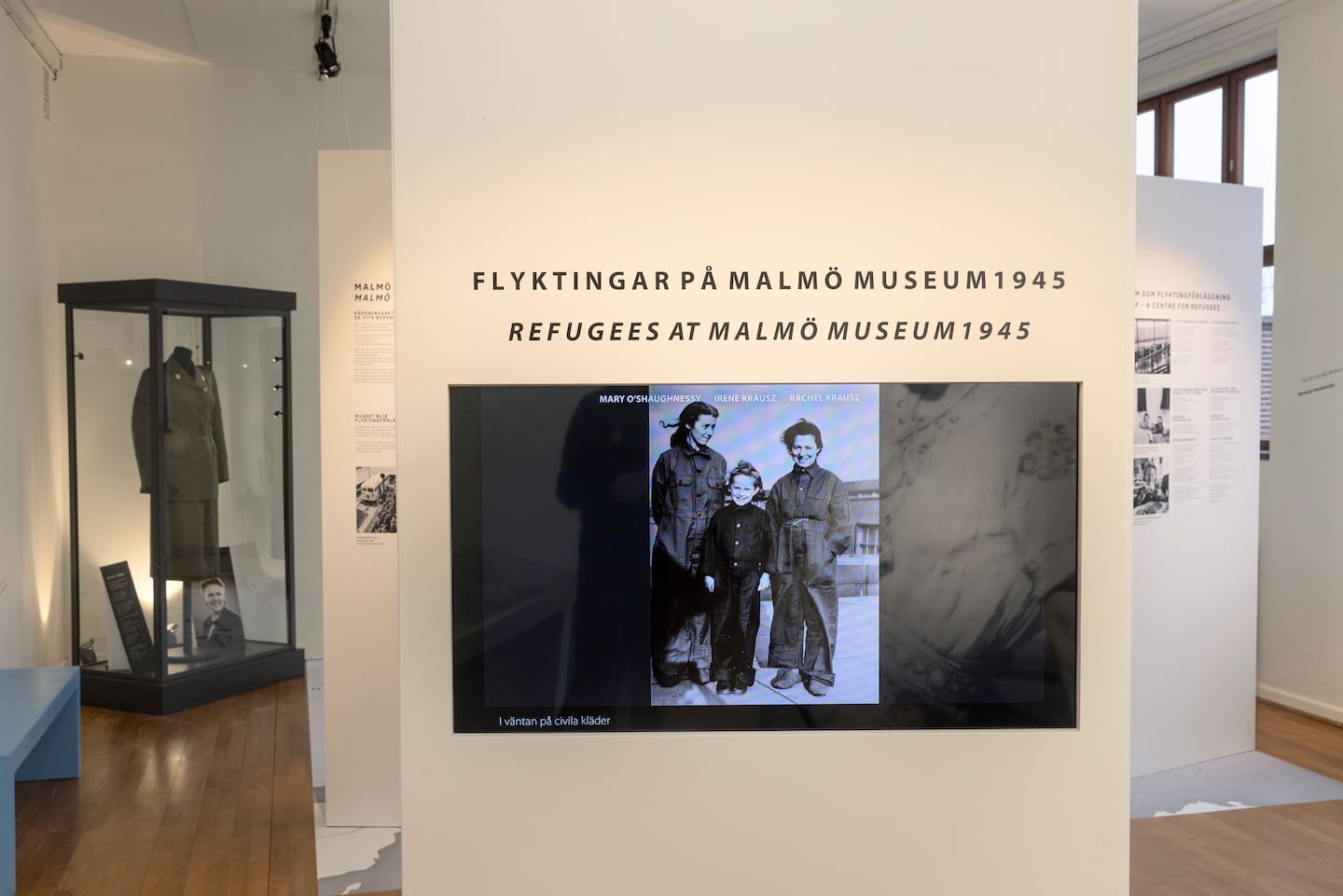 Malmö museum använde ett AI för att putsa på Förintelseöverlevandes utseende i utställningen "Välkommen till Sverige".