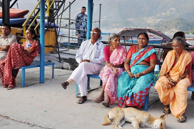 Strandpromenaden i Pokhara.