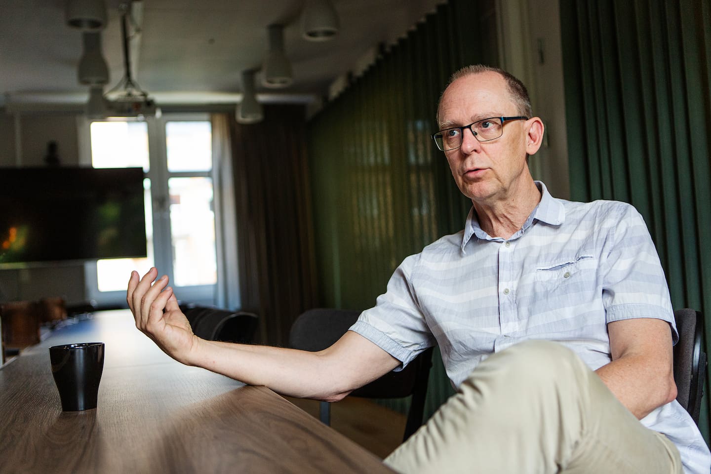 Svenska alliansmissionens missionsledare Ulf Häggqvist berättar om sorgen som följde honom efter diskoteksbranden i Göteborg 1998, om växande församlingar utanför storstäderna och om vad i kristet klosterliv som inspirerar honom.