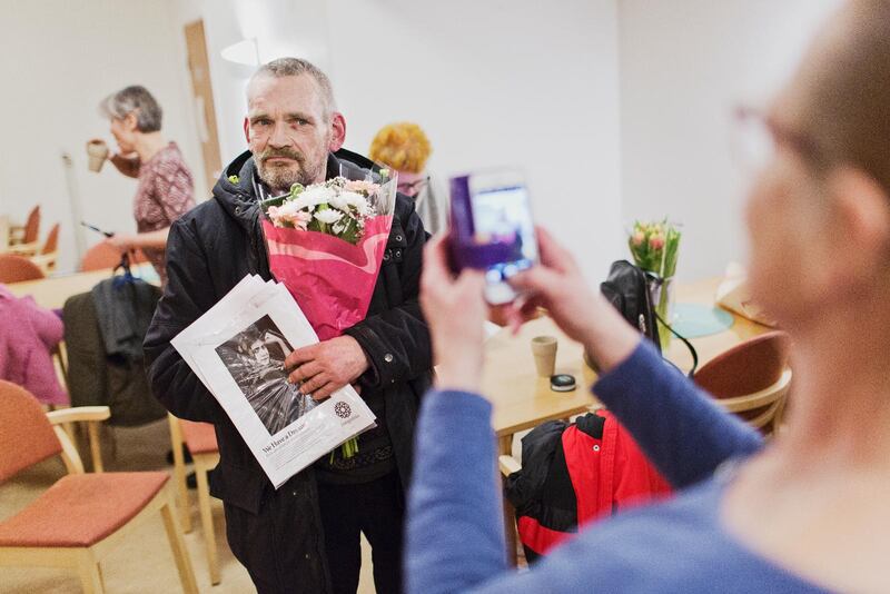 ”Kören har lyft mig och gjort mig till en annan människa”, säger Adolf, 59 år.