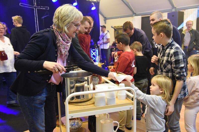 Efter konserten bjuds alla på korv.