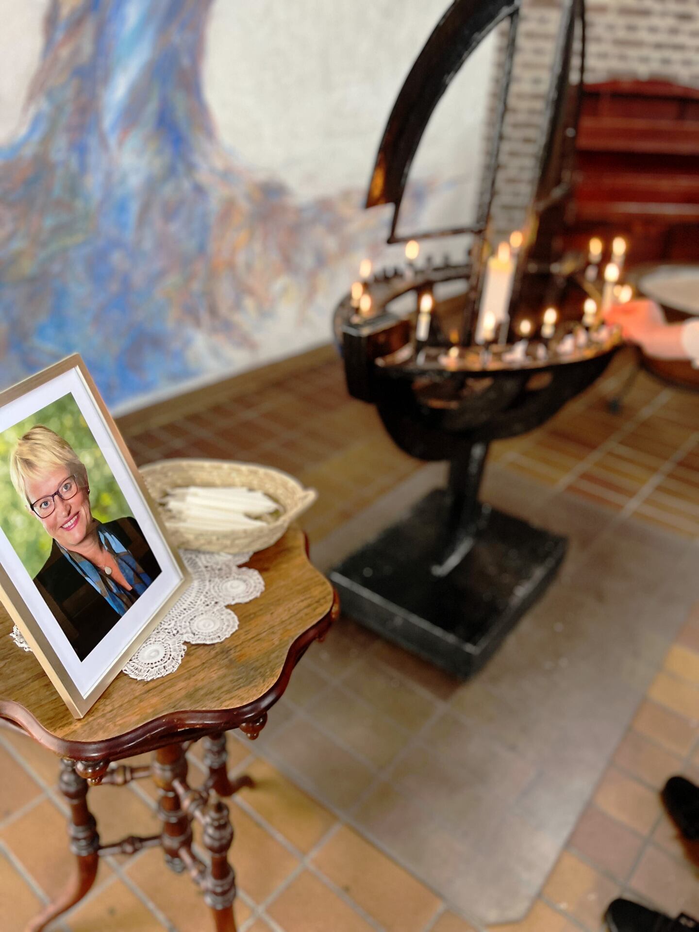Uppsala missionskyrka håller öppet efter mordet på församlingsmedlemmen Ing-Marie Wieselgren i Visby.