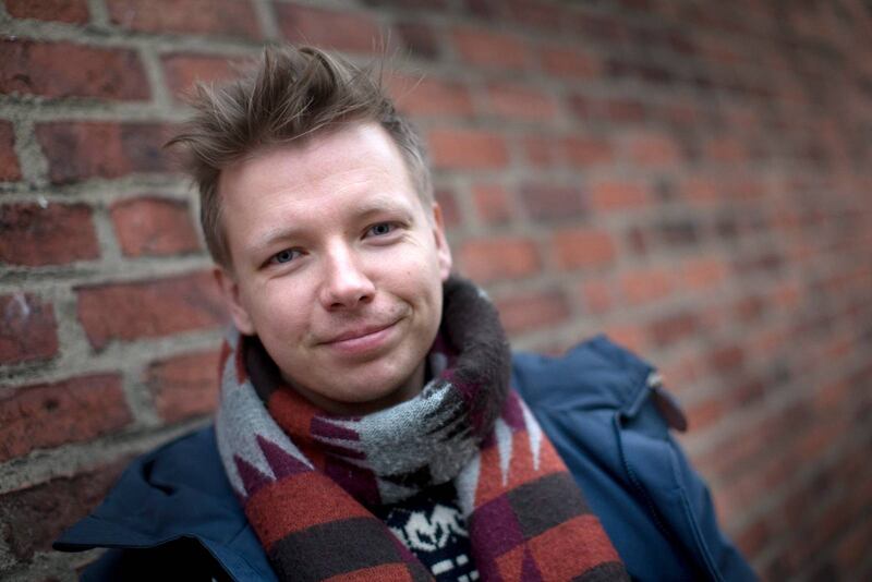 Gillar soppa, tvål och frälsning. Emanuel Karlsten är uppvuxen i Frälsningsarmén. ”Om vi hittar tillbaka till en kyrka som verkligen når ut till människorna som behöver oss, så vill jag gärna vara med tror jag”.