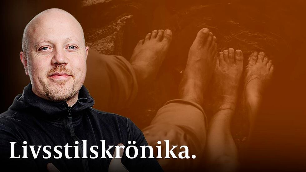 Shawn Augustine Jesus, själv satte sig ner och tvättade lärjungarnas fötter. Och han sa, se nu vad jag gör, skriver Sebastian Stakset.