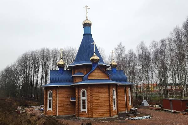 Kyrkbygge finansierades av rysk kärnkraftsindustri