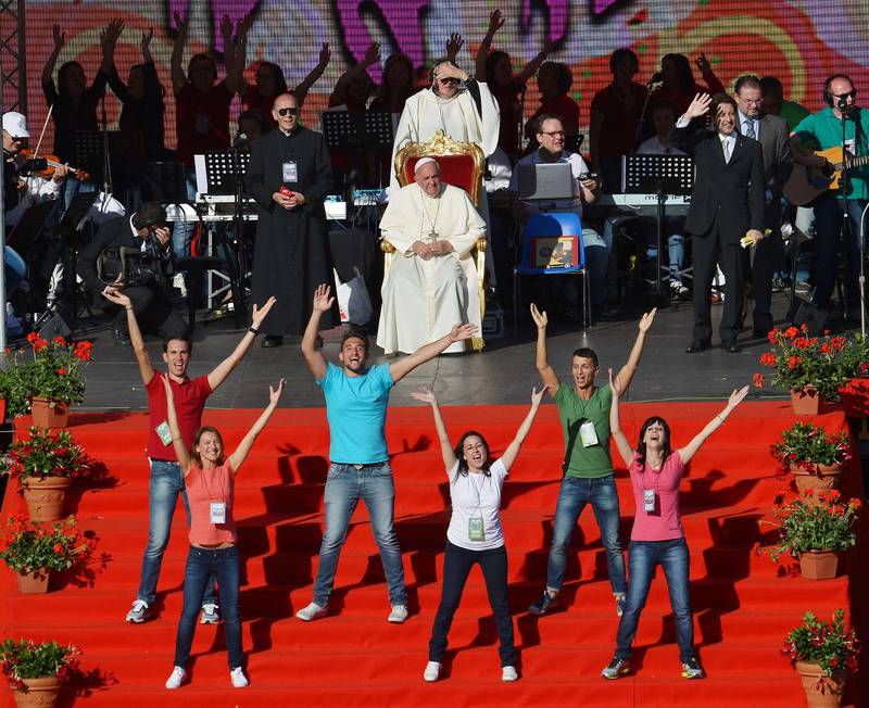 Uppemot 70 000 katolska karismatiker samlades på Olympiastadion i Rom 2014. ”En mäktig upplevelse”, säger Ulf Ekman som var närvarande.