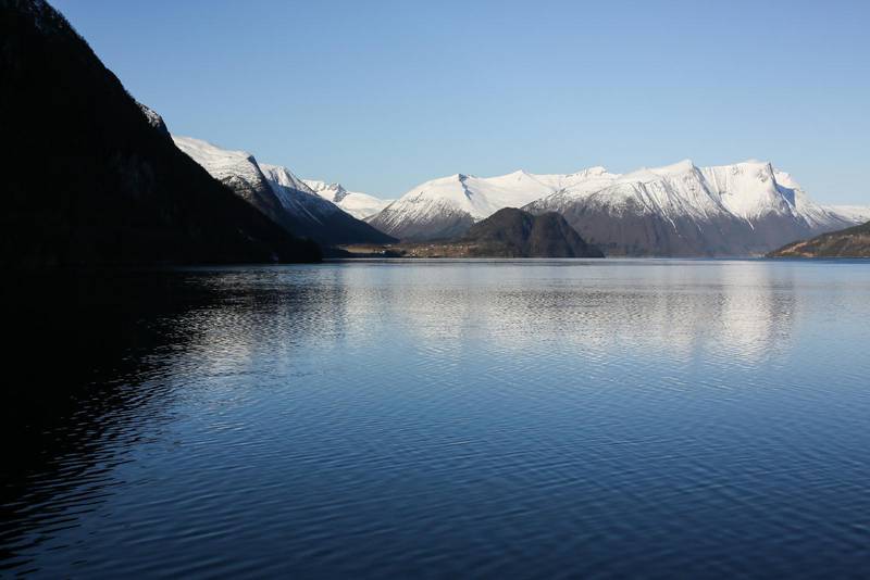 Romsdalsfjorden. Ett landskap att golvas av.