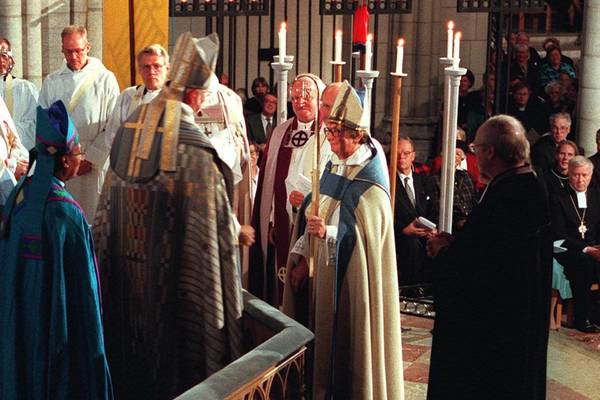 25 år sedan första kvinnan vigdes till biskop i Sverige